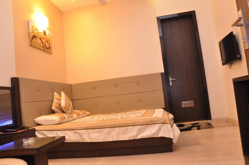 Hotel Bhawna Palace